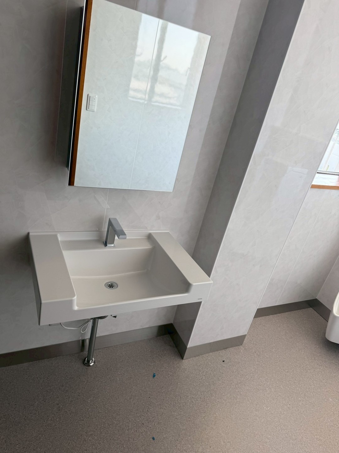 某工場 社屋改修工事